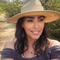 Elgin Smith's Instagram, Twitter & Facebook