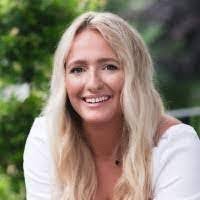 Margaret Bonacci's Instagram, Twitter & Facebook