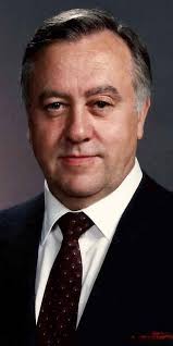 Corona's Albert Minister passes away