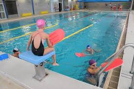 Piscine De Bagnolet Horaires Tarifs Avis Telephone Piscine Piscine Municipale Piscine Publique