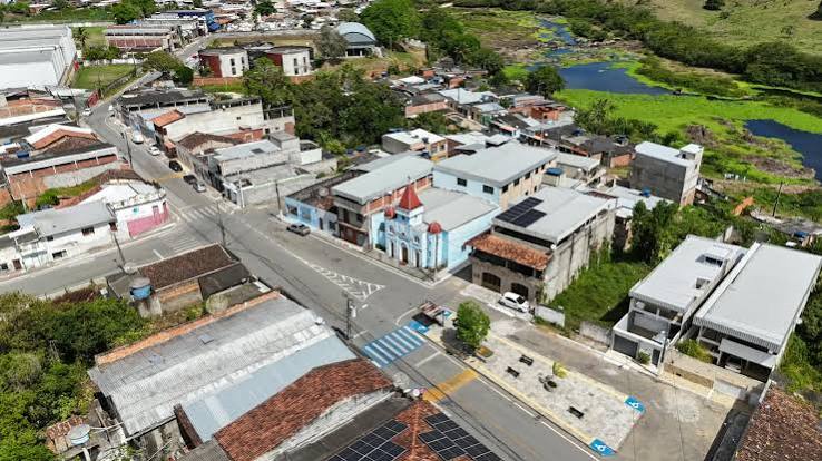 Desfile escolar resgata história da origem de Itabuna