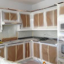 spray paint kitchen cabinets like