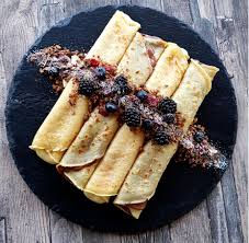 Es wird sich für jeden genießer typ ein passendes pfannkuchen rezept finden lassen. Crepes Einfaches Rezept Herzhaft Oder Suss Bbq Toro De Der Onlineshop Fur Grills Bbq Und Grillzubehor