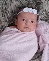 My papow passed before he could meet my baby can yaw please do me a favor  and put them together