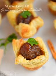There's no reason for buying store made appetizers when they're so easy to clarissa loves experimenting with food of all cultures to make unique healthy dishes. The Easiest Party Appetizers To Feed A Crowd According To Pinterest Appetizers For Party Party Appetizers Easy Outdoor Party Appetizers