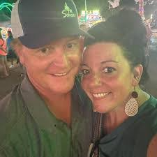 Caroline Swindle's Instagram, Twitter & Facebook