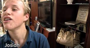 Duggar Home Decor Part 2 featuring some delectable food : r/DuggarsSnark