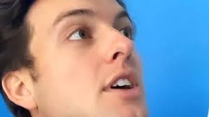 Cameron Robbie leans