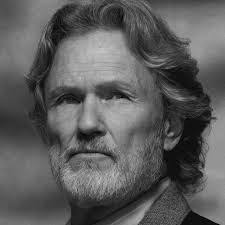 Julio Pedroza's Instagram, Twitter & Facebook