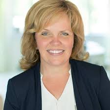 Joyce Frew, Sales Representative, Re/max a-b Realty Ltd.