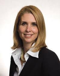 Karen Poppleton's Instagram, Twitter & Facebook