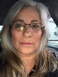 Moved into my Iris accessories to brighten this gloomy day 💜💜💜