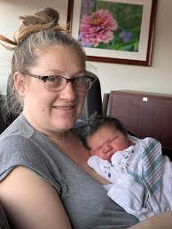 Birth announcement of Mckenna Weeks' daughter