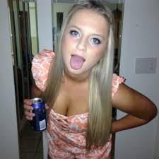 Ellie Cummins (@elcummins7)