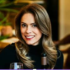 Jane Ferrari, wine expert, consultant at Jane Ferrari Consulting and  storyteller, calls in to talk about about the rich history and evolution of  Australia's Barossa Valley. 🍇 From its roots in German