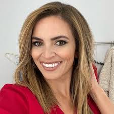 Allie Corey's Instagram, Twitter & Facebook