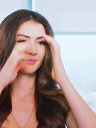 ESRA QUEEN. 👑 #aşkmantıkintikam #esra #ozan #eszan #edit #keşfet #fyp  #eszanfly