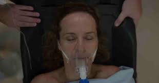 Un Si Grand Soleil Spoiler : Hélène entre la vie et la mort à l'hôpital ( épisode du 22 décembre) - Stars Actu