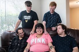 This includes asking for feedback or advice on the same and will be determined at the moderators' discretion. Polyamorous Florida Woman With 4 Boyfriends Is Pregnant