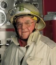 Annual Report 2002 layout pages