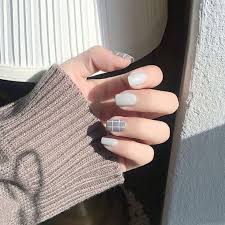 .nails on banggood.com offer the quality nail art acrylic nails on sale with worldwide free shipping. 24pcs Ins Gray White Short Matte False Nails Wearable Full Cover Press On Nail Acrylic Nail Products With 2g Glue For Girls Diy False Nails Aliexpress