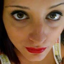 Janice Hammett's Instagram, Twitter & Facebook