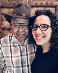 It's Agatha Christie's birthday today (Sept 15)! So I thought I'd share  some of my favorite postcards, which have artwork based