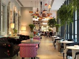 The Ultimate Guide The Best Hotels In London During 100 Design Bar Restaurant Interior Ham Yard Hotel Restaurant Interior Design