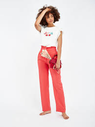 Un pantalon confortable à adopter avec tous vos looks. Pantalons Femmes Tendances Naf Naf