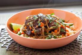 Ethiopian Berbere Chicken Thighs With Green Beans Parsley Lime Couscous Recipe Poultry Recipes Ethiopian Food Green Beans
