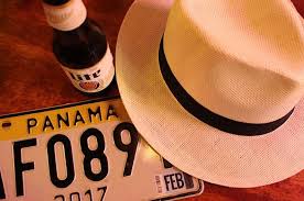 Comment bien porter un chapeau ? Chapeau De Paille Homme Bien Le Choisir Et Bien Le Porter En 2021