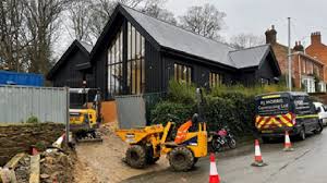 Milton community centre is now a vaccination hub and will be serving patients registered at the following surgeries: Milton Keynes Based Village Community Hall Will Soon Be Complete Thanks To 65 000 Award Mkfm 106 3fm Radio Made In Milton Keynes