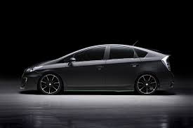 toyota prius m c before sports line プリウス カスタムカー 車