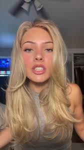 This song is stuck in my head 🕺🏼