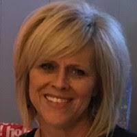 Vivian Garrett's Instagram, Twitter & Facebook