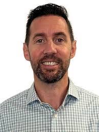 Brandon Weeks's Instagram, Twitter & Facebook