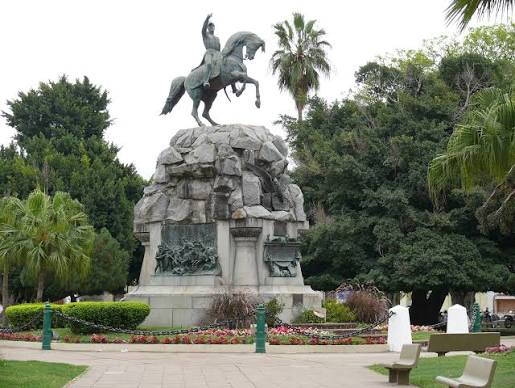 Plaza 25 De Mayo
