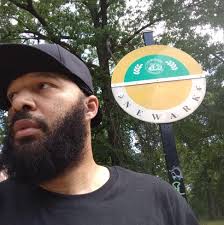 Rasheed and Uggie in a dance battle who y'all got?