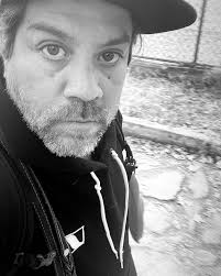 Roy Parra's Instagram, Twitter & Facebook