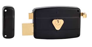 Giriş demir kapısı kilitten mahrum kalırsa, o zaman, buna bağlı olarak, evini yabancılardan korumak için doğrudan amacını kaybedecektir. Trajli Kilit Muhittin Cakiroglu