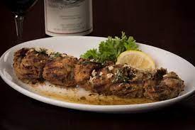 Stuffed artichoke and chicken spiedini samantha (chicken spiedini over a bed of fettuccine alfredo). Garozzo S Ristorante On Twitter If You Want To Try One Of Our Signature Spiedinis But Prefer Beef Over Chicken Look No Further Than The Spiedini Pereira Beef Tenderloin Spiedini Served In Our