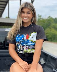 She is the first female to win a race and championship in the lucas oil. Hailie Deegan On Instagram These Shirt Are Now Restocked On The Shopdeegan38 Website Can T Thank Everyon Racing Girl Female Racers Female Race Car Driver