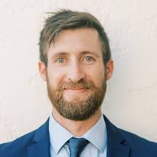 Andrew Hettinger's Instagram, Twitter & Facebook