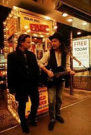 Looks Like Still Haven T Found What I M Looking For Video Bono Songs Cool Bands