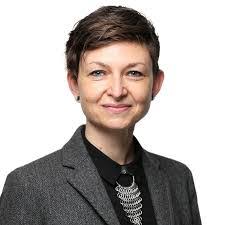 Stacy Best's Instagram, Twitter & Facebook