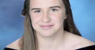 Flint Hills Resources awards scholarships to area students