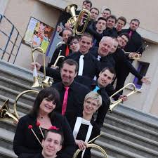 Union des fabricants (unifab) was created by several pharmaceutical manufacturers in 1872, when they realised that their products were being counterfeited in germany and came together to create the charte de l'union des fabricants. Union Des Fanfares De France Uff Home Facebook