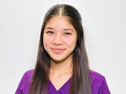 Julie Bennington's Instagram, Twitter & Facebook