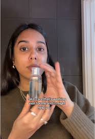Skin is skinning, must be doing something right✨  #creatorsearchinsights#indianskincare#skincareroutinetips#amskincare#morningskincare#makeupskincare#skincareasmr#indiangirlstiktok#ukblogger