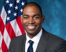 March 3 Westchester Medical Center advances new leadership and critical  care center